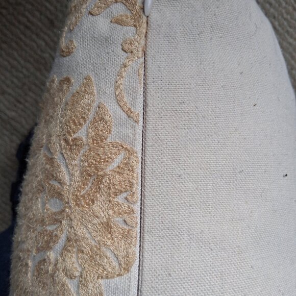 Rodeo home pillow - Picture 4 of 5